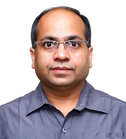DR RAJIV KUMAR